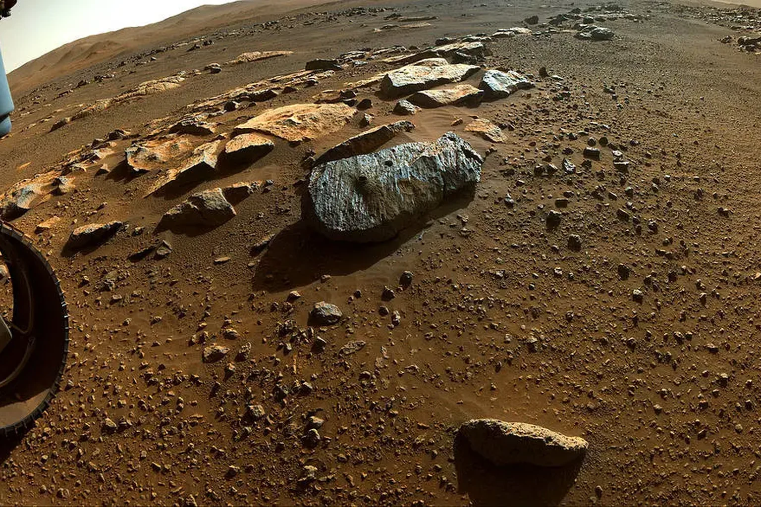 Εικόνα τεκμηρίωσης της NASA για το θέμα: Καθιέρωση ορίων έκθεσης πληρώματος της αρειανής σκόνης.