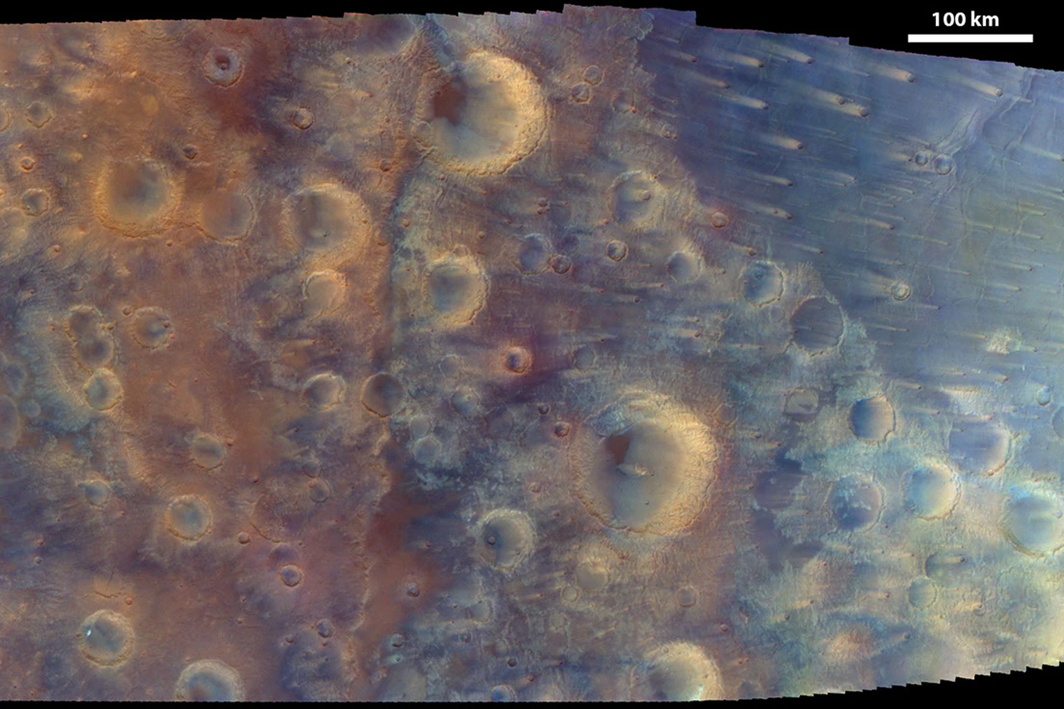 Εικόνα τεκμηρίωσης της NASA για το θέμα: Η αποστολή Psyche της NASA Εικόνες Λεπτομέρειες της επιφάνειας του Άρη Κατά τη διάρκεια Flyby.