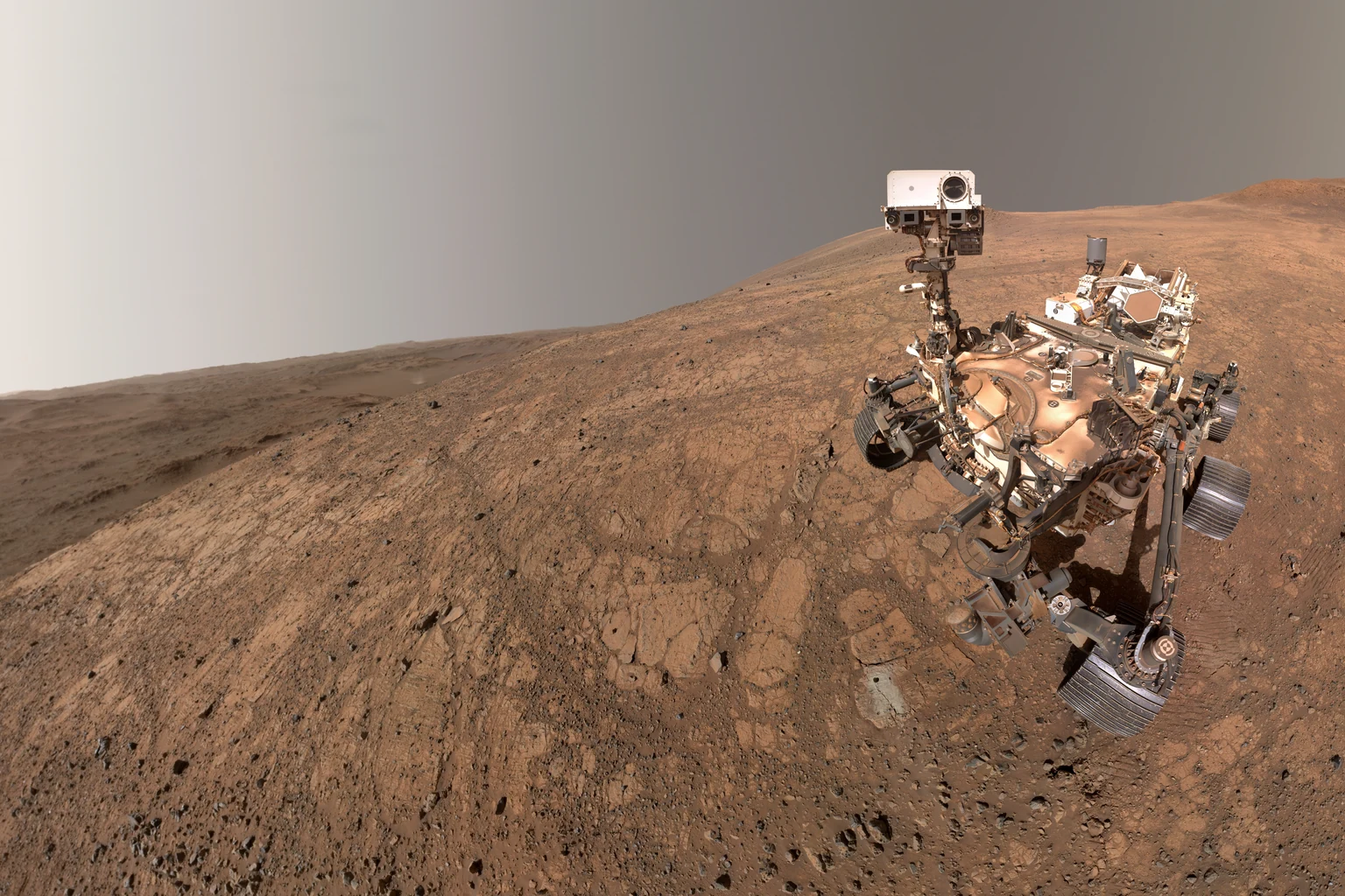 Εικόνα τεκμηρίωσης της NASA για το θέμα: Το Εγκαρτέρημα Ρόβερ της NASA Διαβάζει το Αρχείο των Αρχαίων Επιπτώσεων του Άρη.
