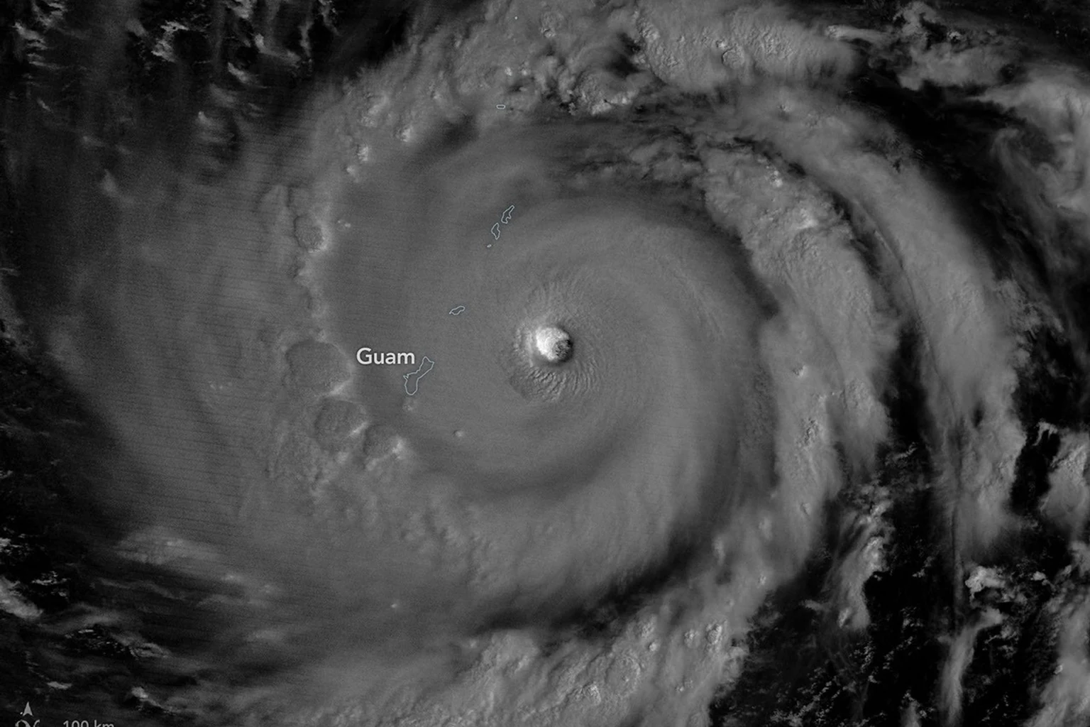 Εικόνα τεκμηρίωσης της NASA για το θέμα: Σούπερ Typhoon Bavi.