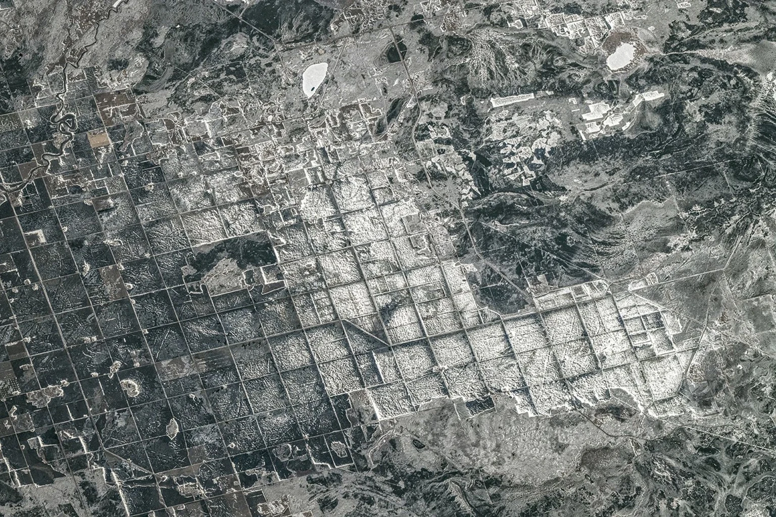 Εικόνα τεκμηρίωσης της NASA για το θέμα: Ιούλιος 2026 Satellite Puzzler.
