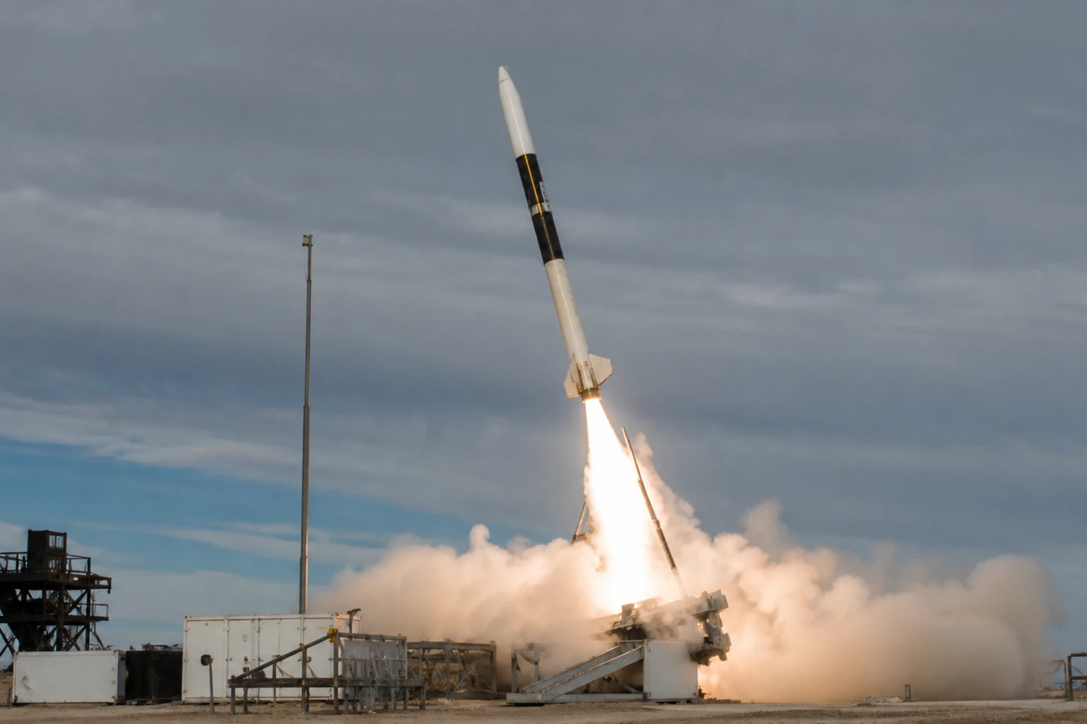 Δημοσιογραφική εικόνα για το θέμα: NASA Sounding Rocket για την έναρξη μαθητικών πειραμάτων